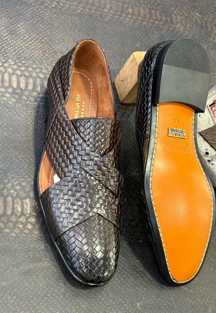 МУЖСКІЯ ПЛЕТАНЫЯ КОЖАНЫЯ ПАЛАВІННЫЯ АБУВІ ЧАВУНКІ