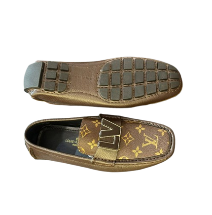 SMART GUYS LOUIS VUITTON  LOAFERS SHOES.