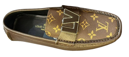 SMART GUYS LOUIS VUITTON  LOAFERS SHOES.