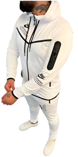 FABULOUSLY MADE NEW SEASON´S GUYS HOODED ACTIVEWEAR SUITS.