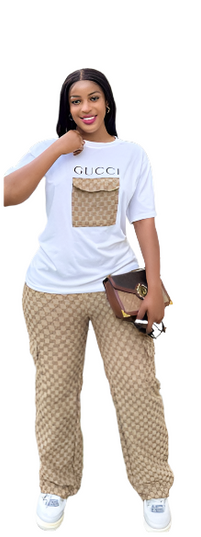 BELLES DAMES T-SHIRTS ET PANTALONS À CRÊTE INTELLIGENTS.