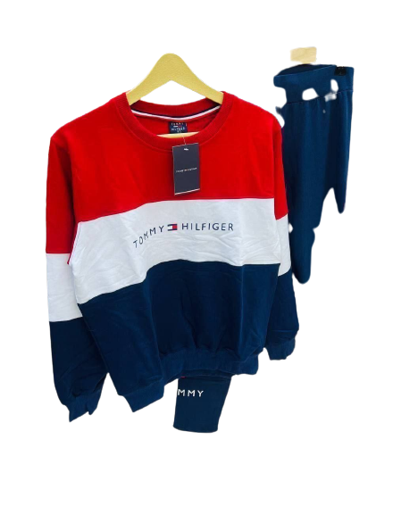 DAME TOMMY HILFIGER SWEAT SHIRTS OG JOGGERS.