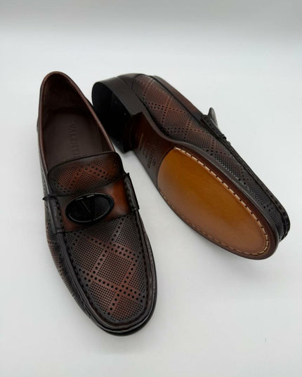 MEN'S PERFORATED V-LOGO LOAFERS