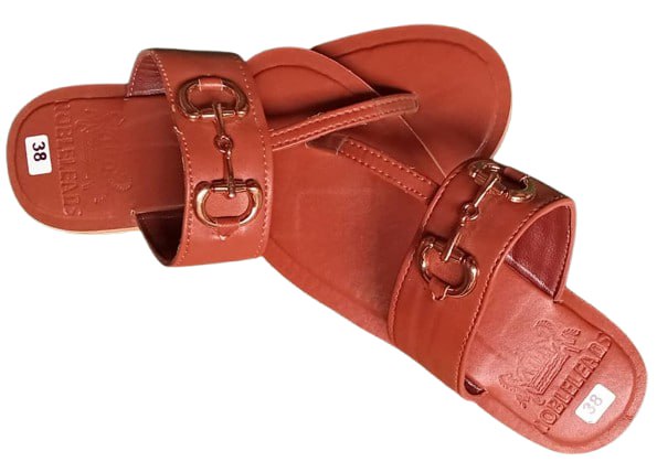 LADIES' HORSEBIT THONG SANDALS