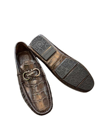 MEN'S FERRAGAMO CROC-EMBOSSED LOAFER