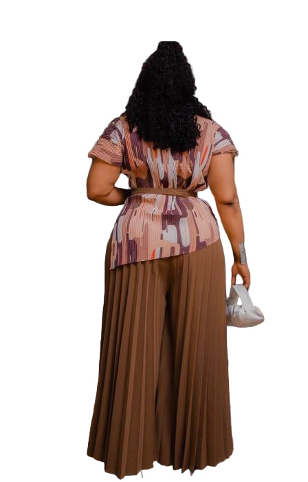 BEAUTIFUL LADIES SIMPLE DESIGNED OUTFIT